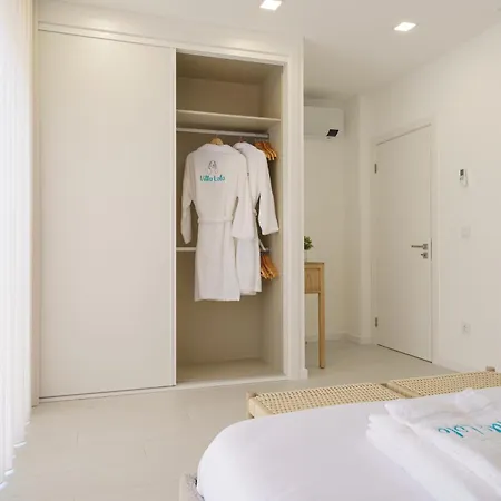 Lola, With Jacuzzi&private Swimming Pool Villa *