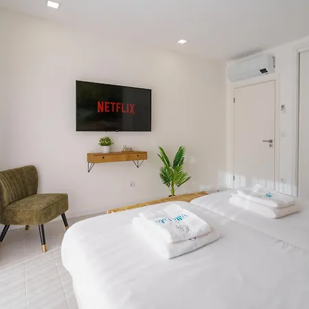 Lola, With Jacuzzi&private Swimming Pool * Santa Barbara (Lisbon)