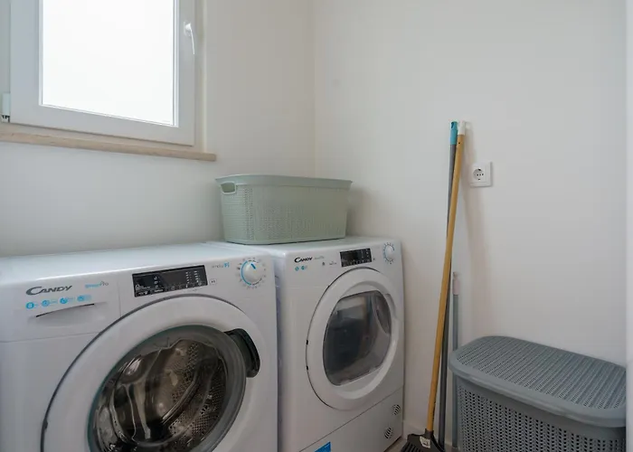 Villa Lola, With Jacuzzi And Private Swimming Pool *